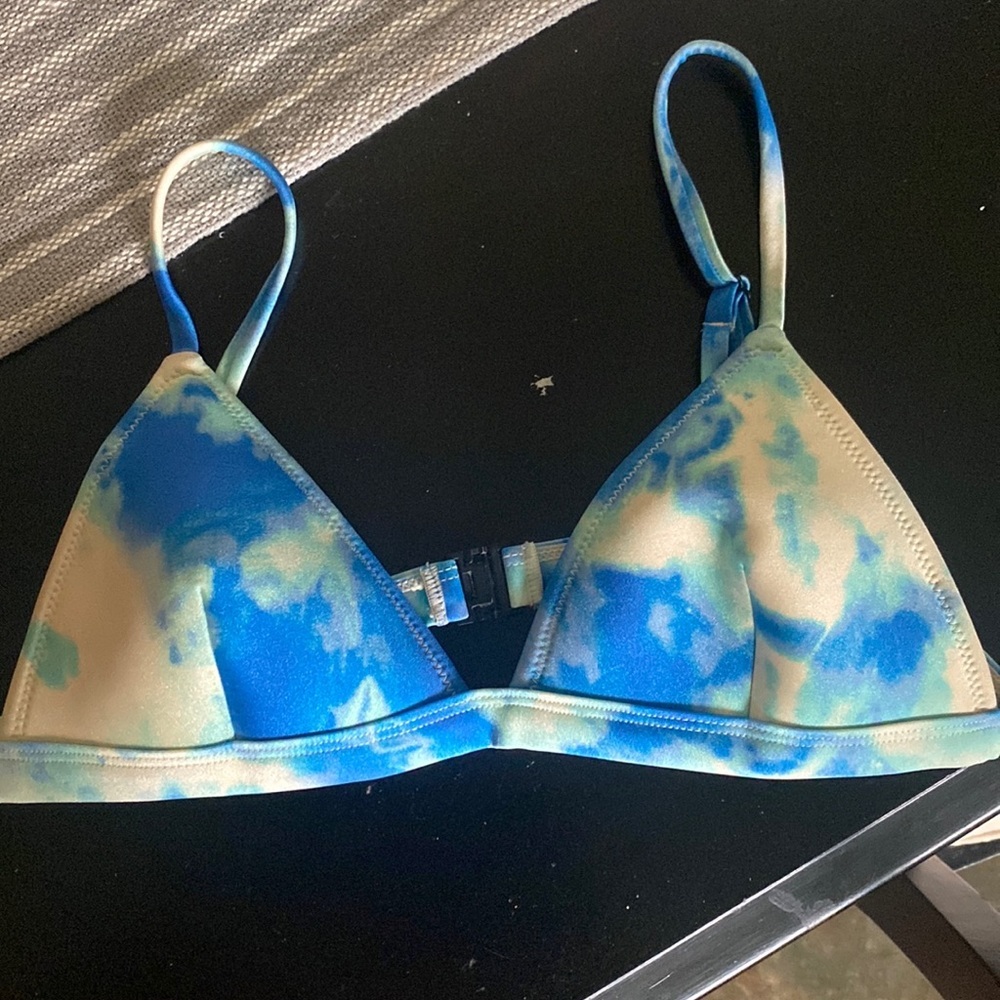 Triangl bikini top